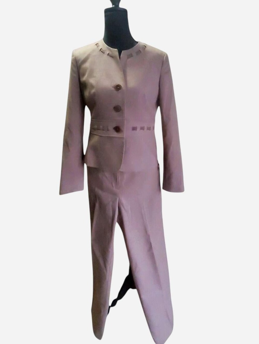 Vintage Jones New York Suit Petite 2-piece Blazer and Pants Size 4P Brown Formal